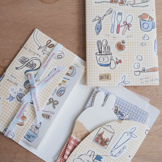 A Gator Life | Cream Bunny Journal Material Pack