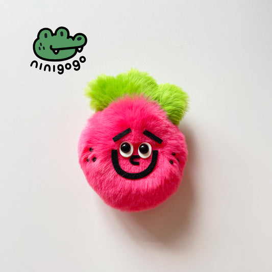 NINIGOGO | Strawberry Plush Charm