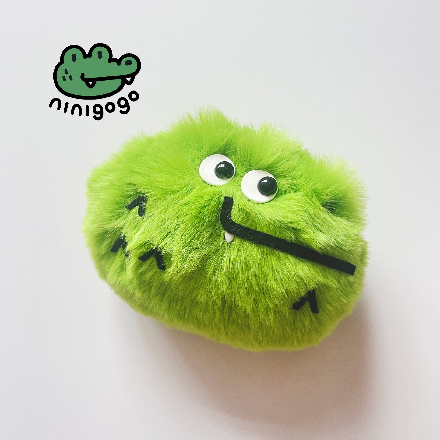 NINIGOGO | Light Green EGO Plush Charm