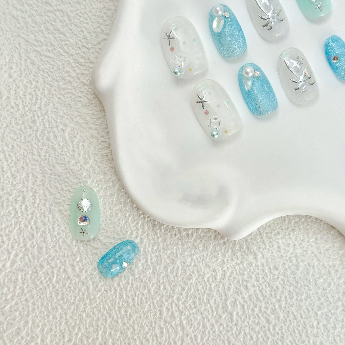 Hello Claws | Creamy Blue Coconut Press-on Nail