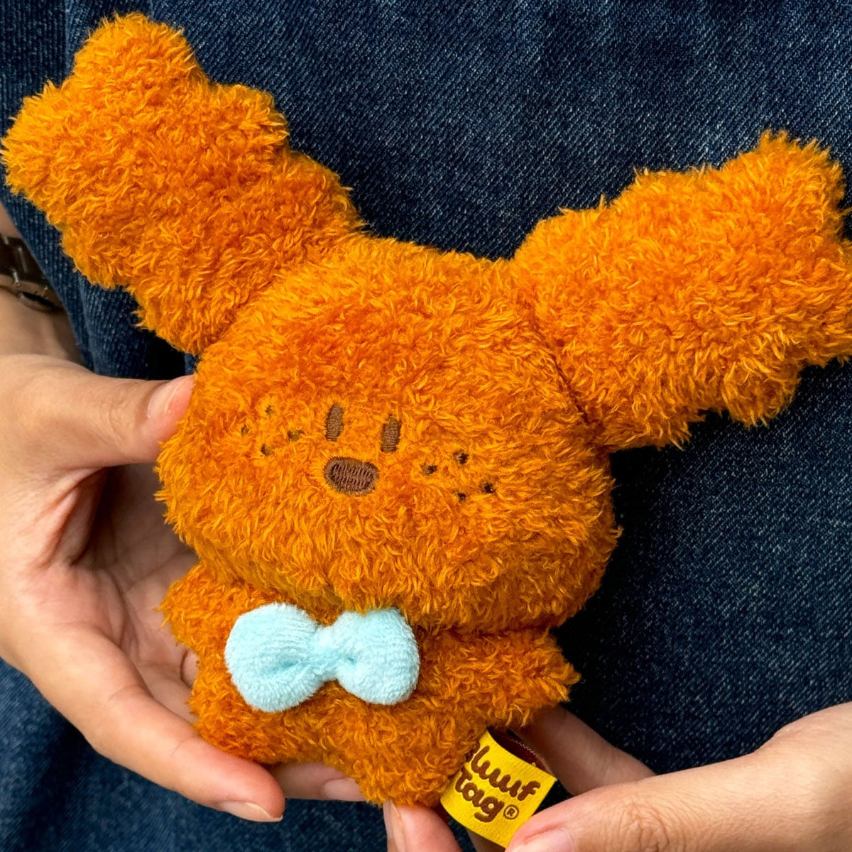 Bluuf Tag | Bow-tie Freckles Puppy Plush Charm