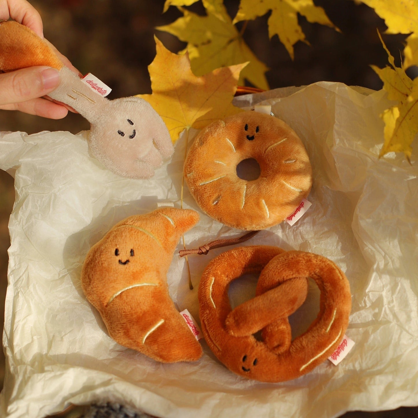 Daily White | Bakery Bag Charm