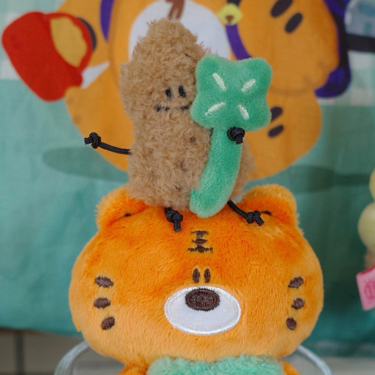 Fickle Plan | Tiger Peanut And Four-leaf Clover Bag Charm