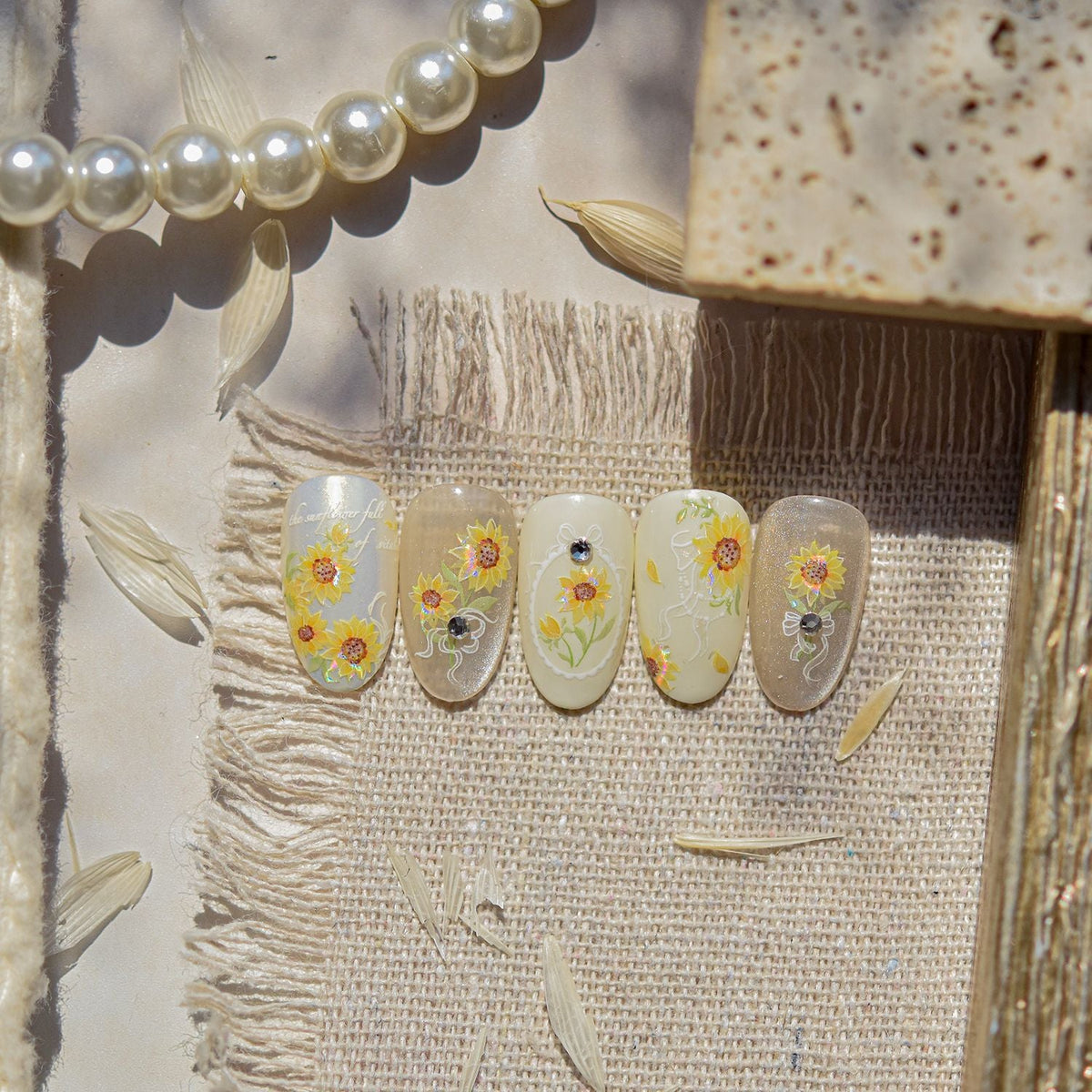 Hello Claws | Sunflower And Diamond Nail Deco Sticker