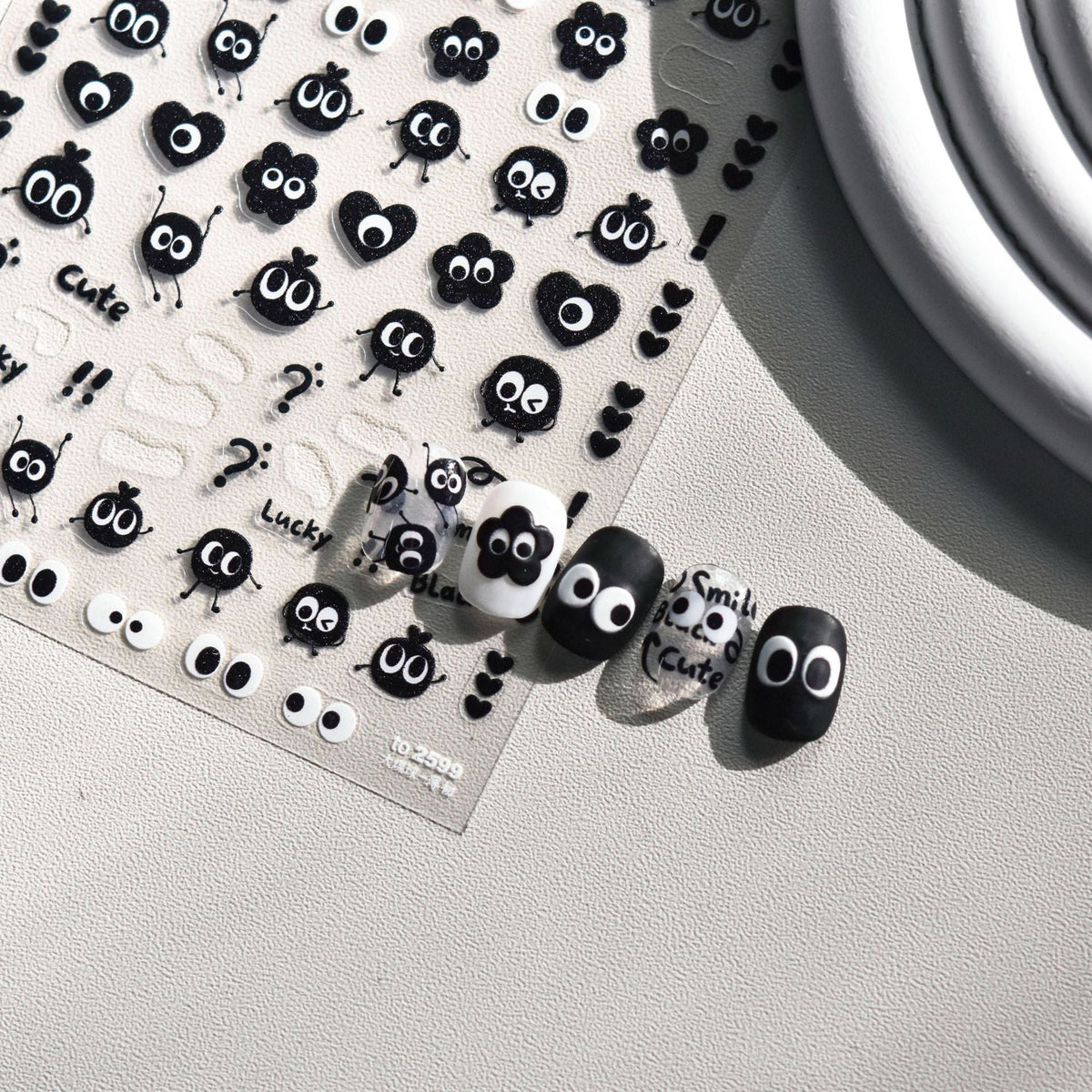Hello Claws | Black Dot Nail Deco Sticker
