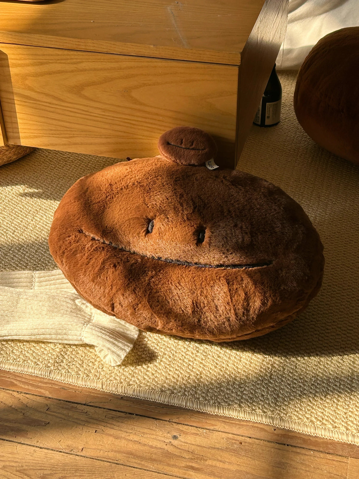 lüdo | Coffee Bean Plush Toy