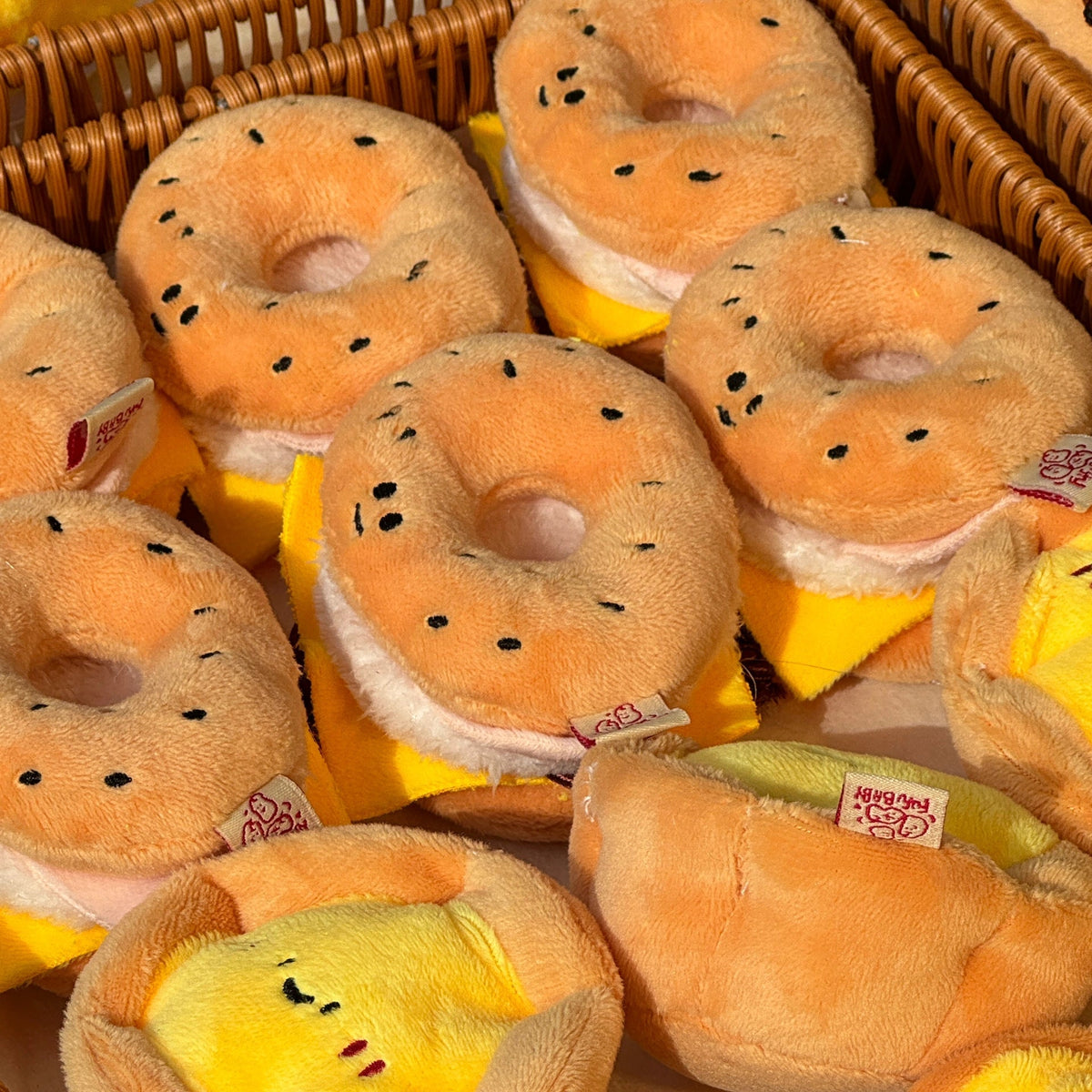 Fufu Baby | Bagel Bag CharmÂ