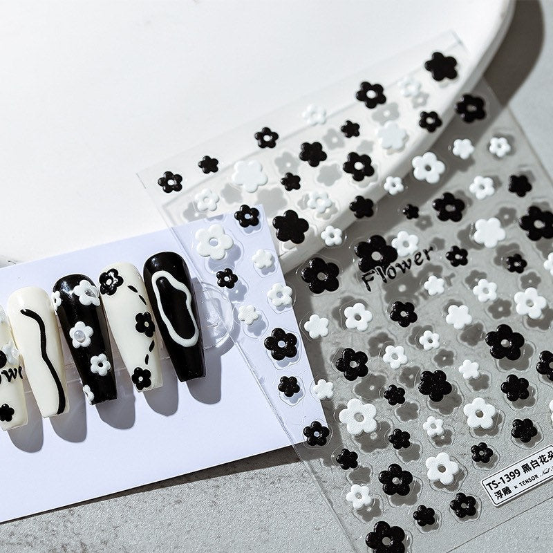 Hello Claws | Black White flower Nail Deco Sticker