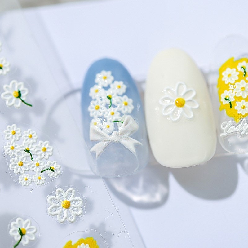 Hello Claws | Mini Daisy Nail Deco Sticker