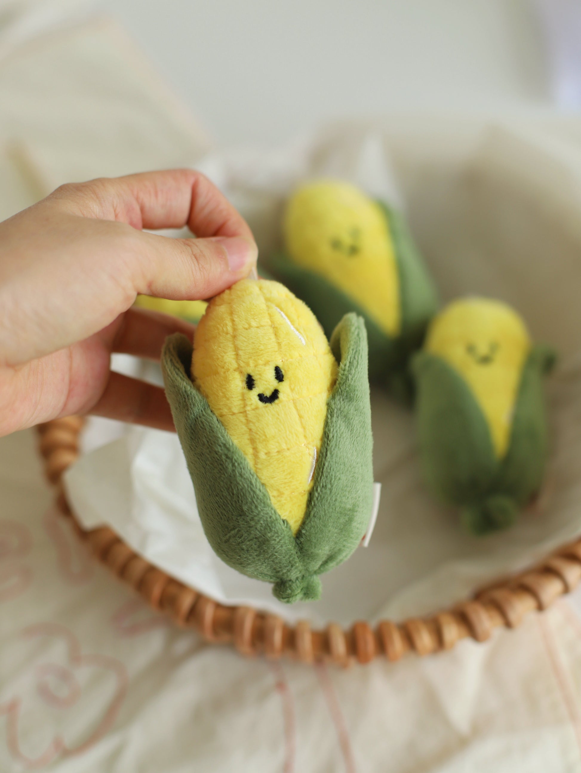 Daily White | Sweet Corn Plush Charm 