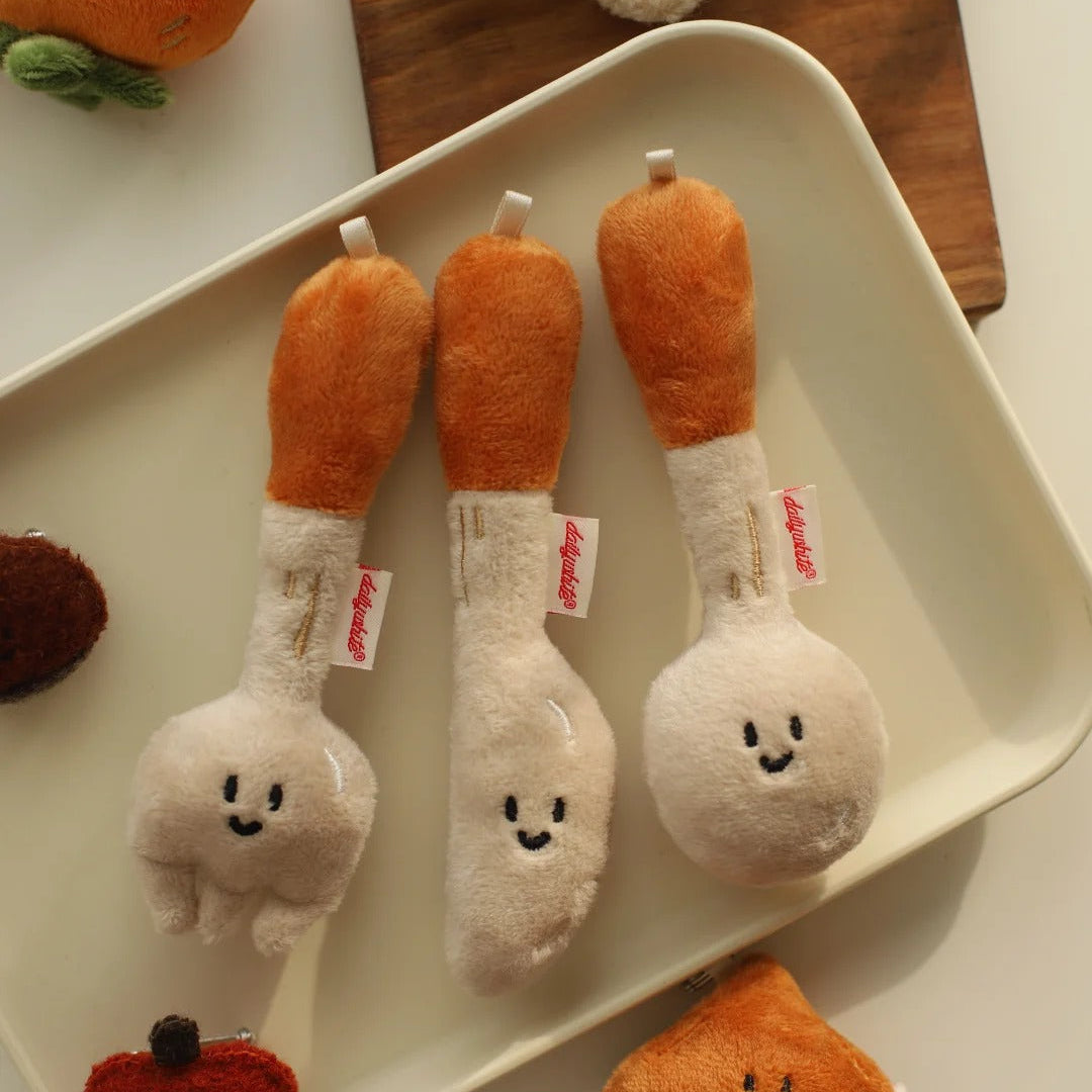 Daily White | Plüschanhänger mit Löffel und Gabel