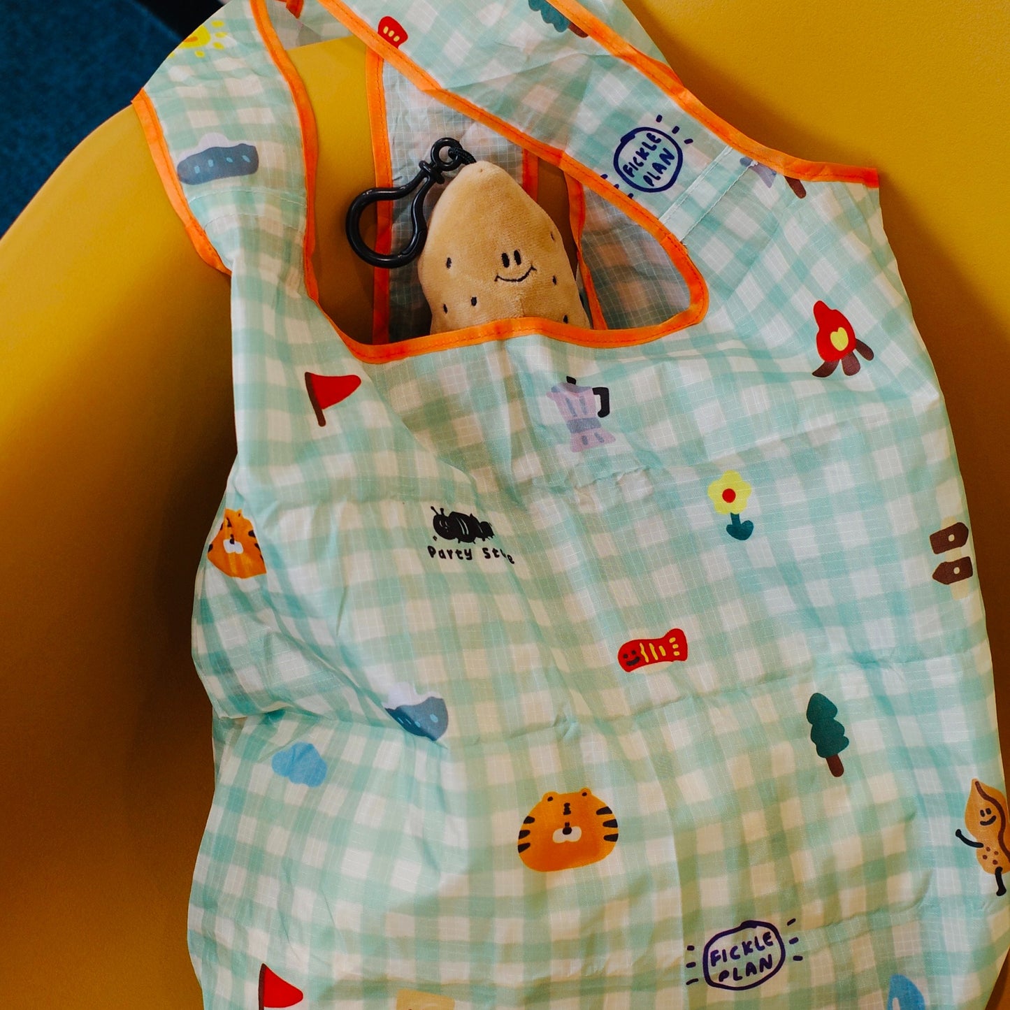 Fickle Plan | Peanut Shopping Bag