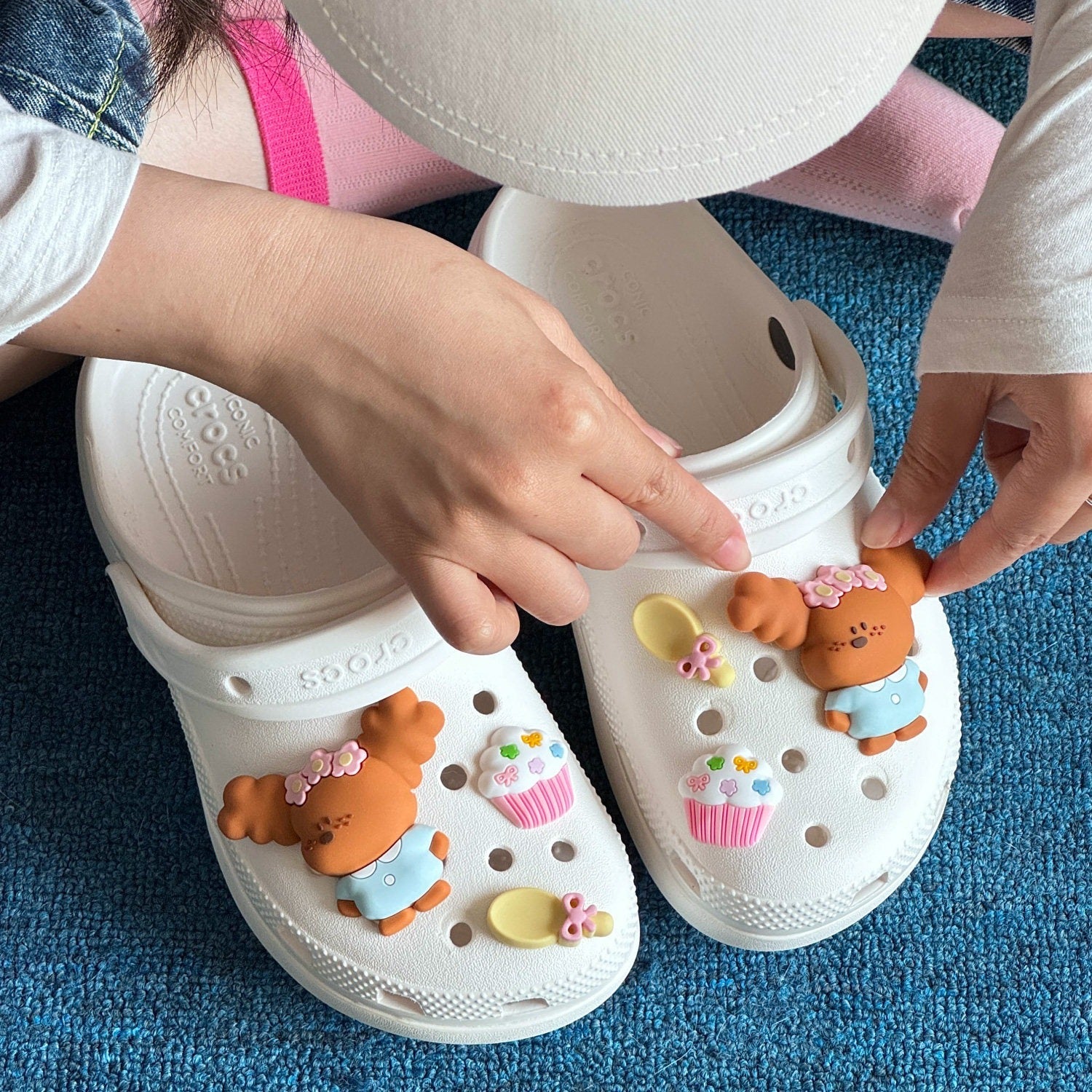Bluuf Tag | Dog, Cupcake & Comb Shoe Charms 