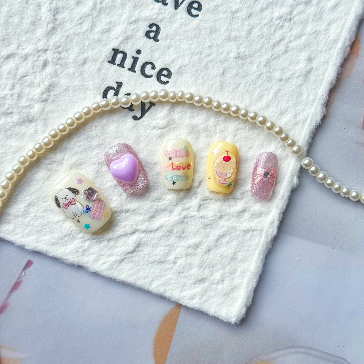 Hello Claws | Dessert Puppy Press-on Nail 