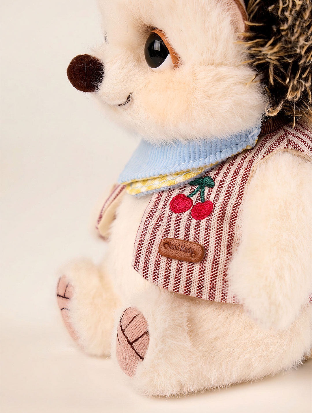 Bobo Nuts | Motty Hedgehog Cherry Holiday Plush Toy 