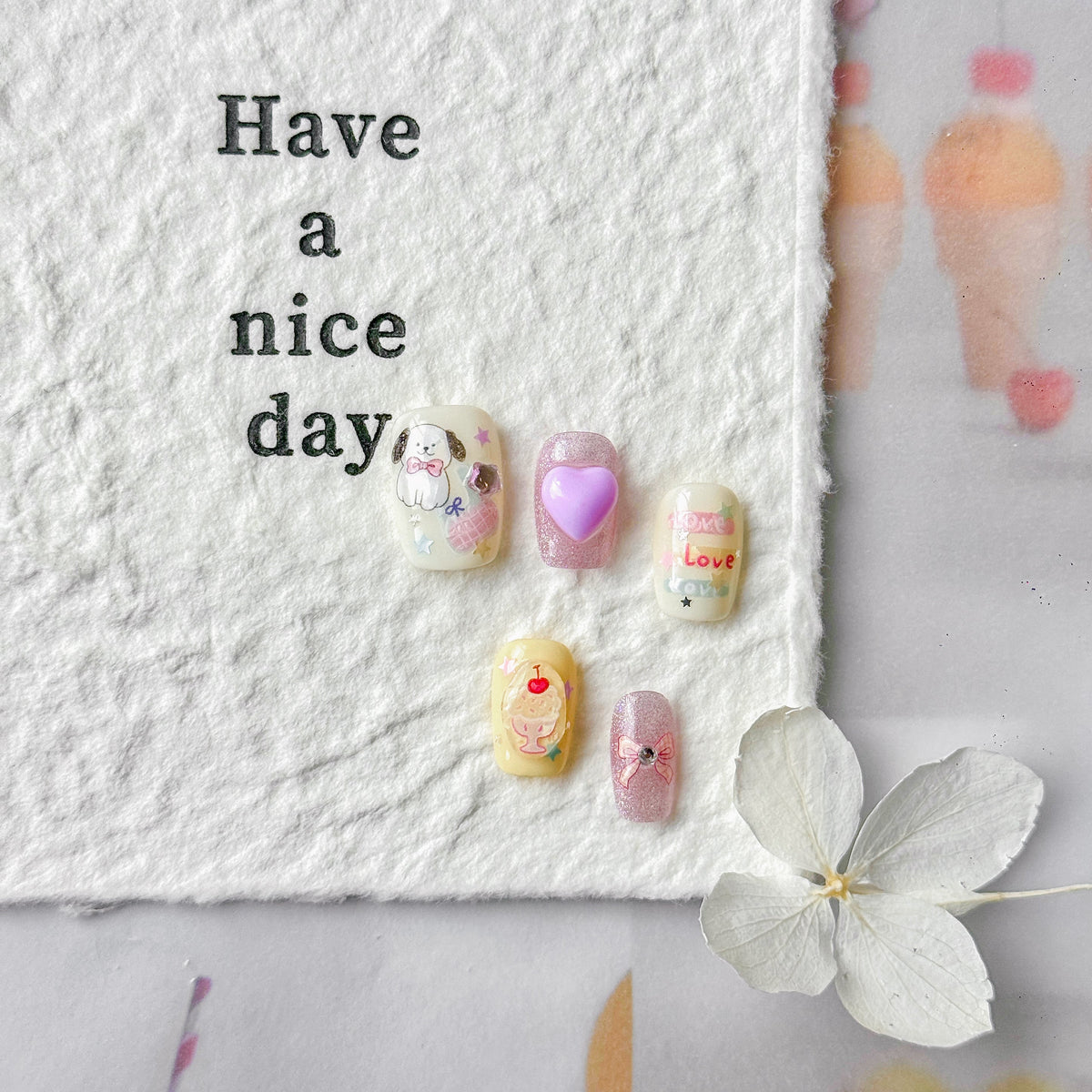 Hello Claws | Dessert Puppy Press-on Nail 