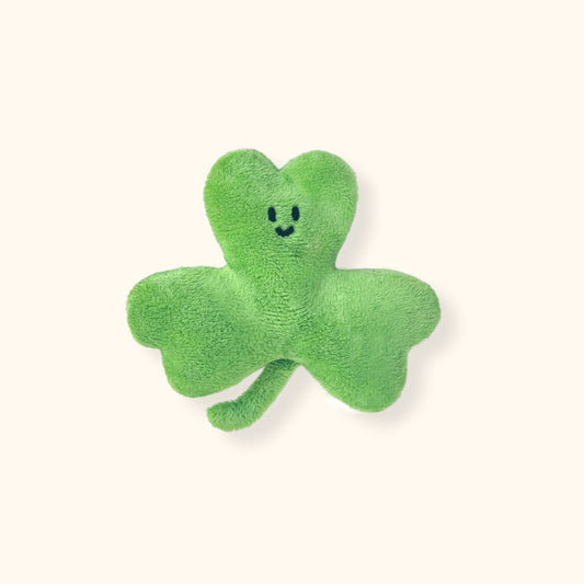 Daily White | Clover Plush Charm 