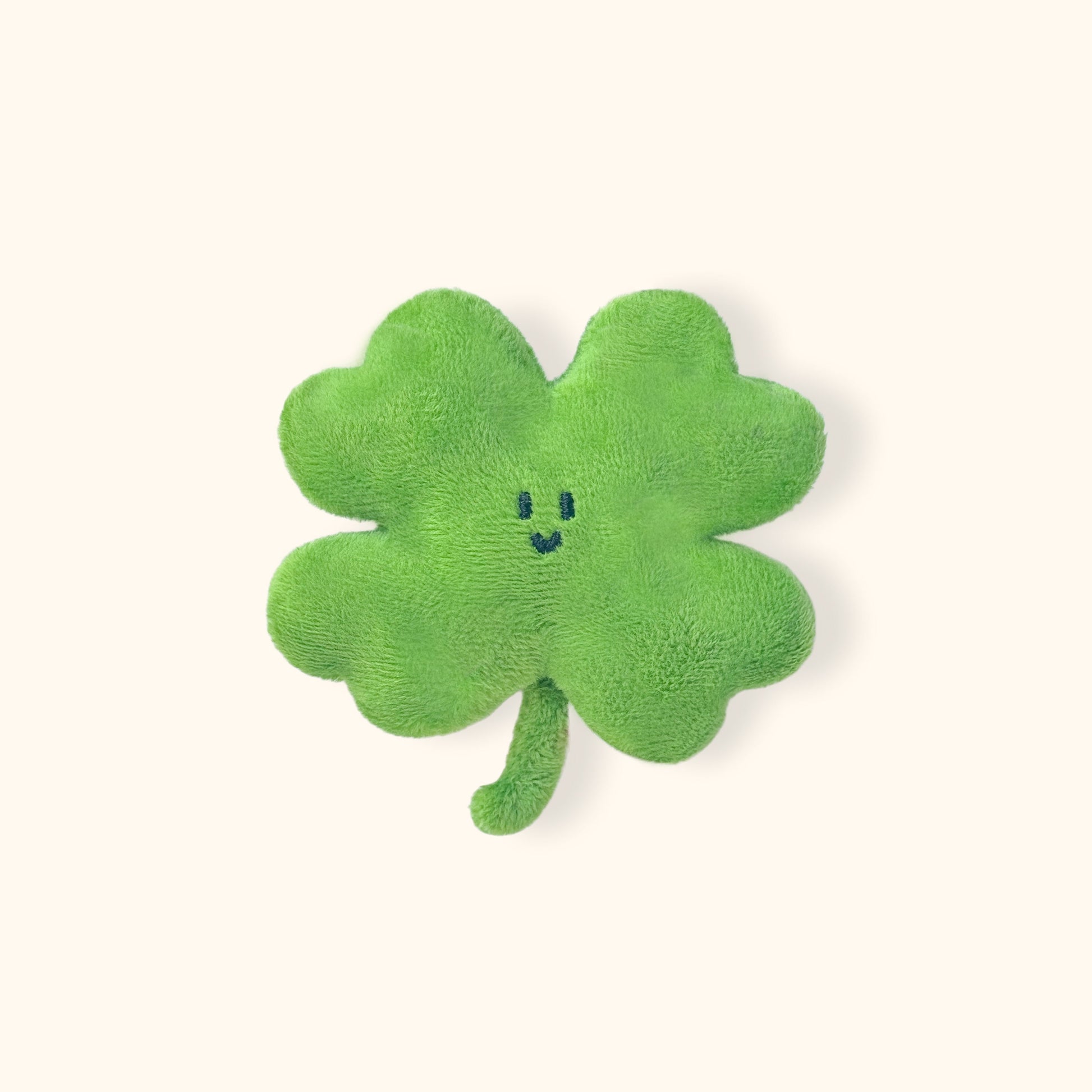 Daily White | Lucky Clover Plush Charm 