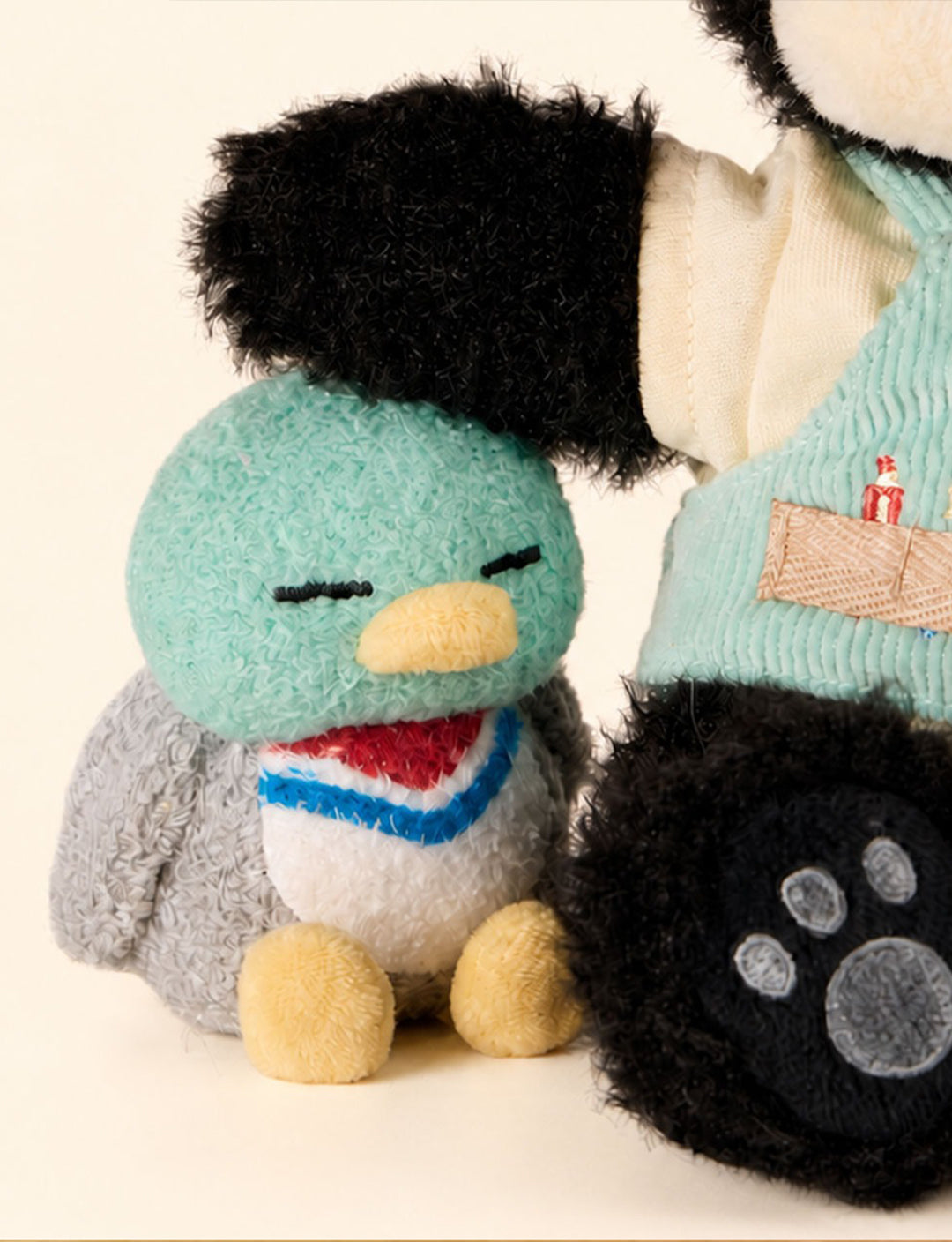 Bobo Nuts | "Oli Fix.Co" Bearly Repairing Plush Toy 