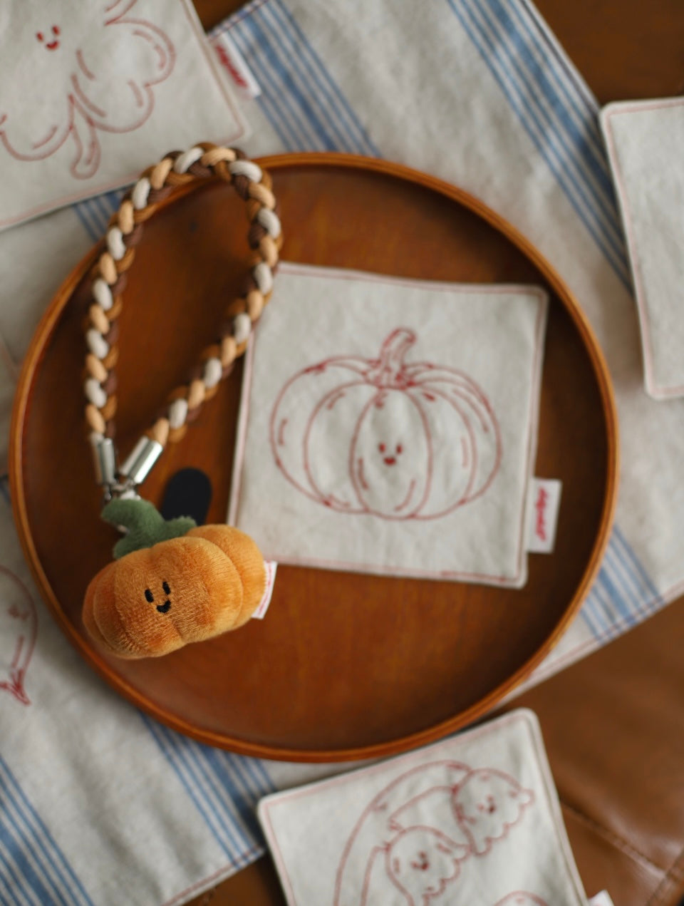 Daily White | Mini Pumpkin Plush Charm 