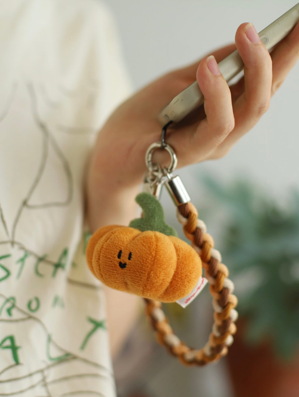 Daily White | Mini Pumpkin Plush Charm 