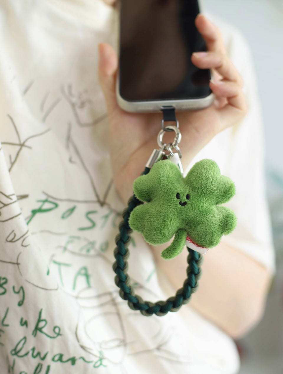 Daily White | Mini Lucky Clover Plush Charm 