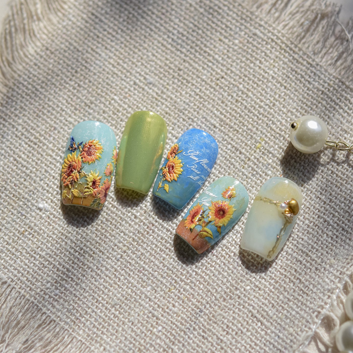 Hello Claws | Sunflower Nail Deco Sticker