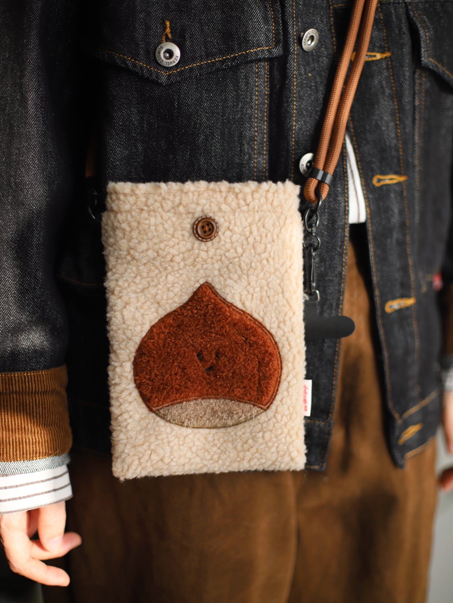 Daily White | Chestnut Cross Body Bag