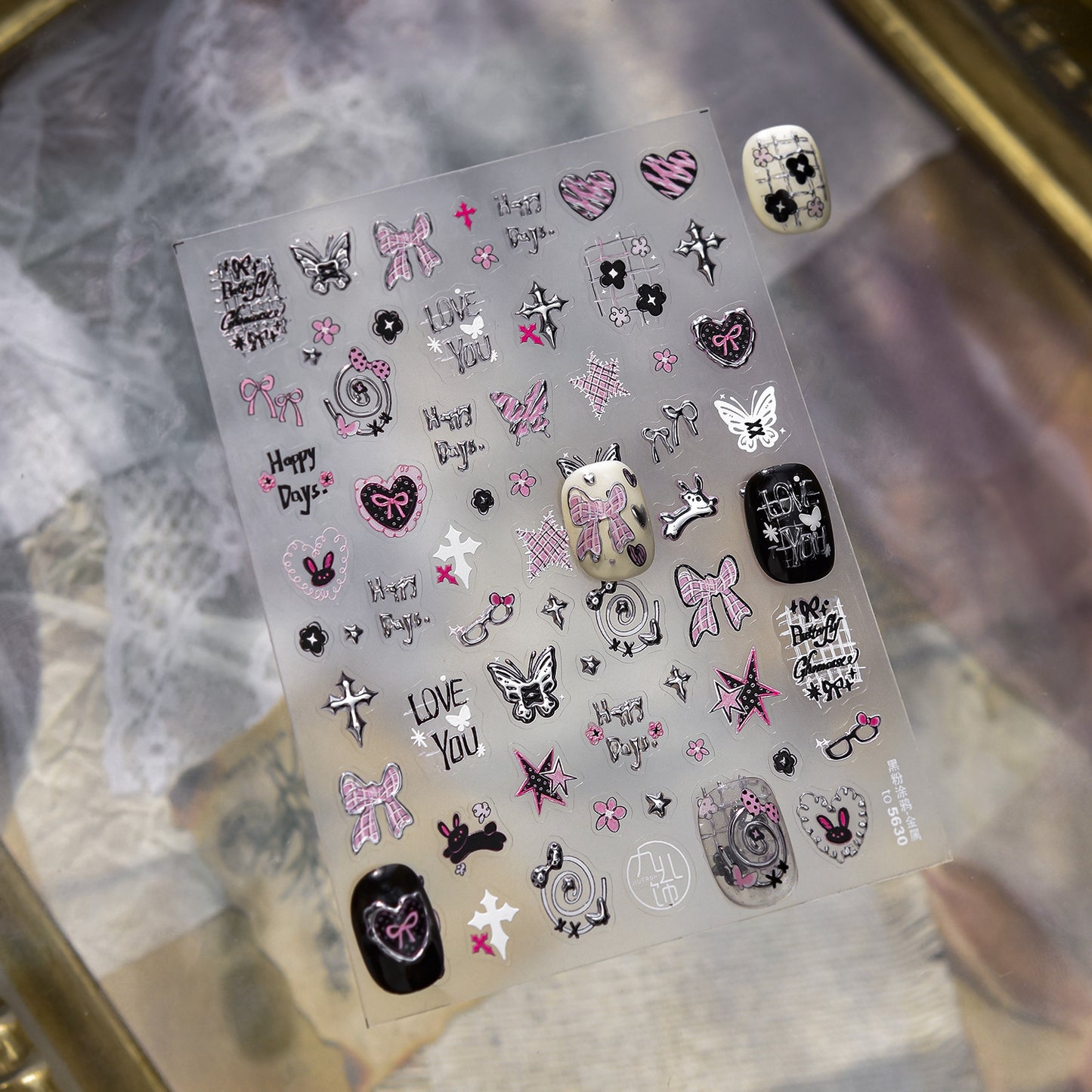 Hello Claws | Black Pink Graffiti Nail Deco Sticker