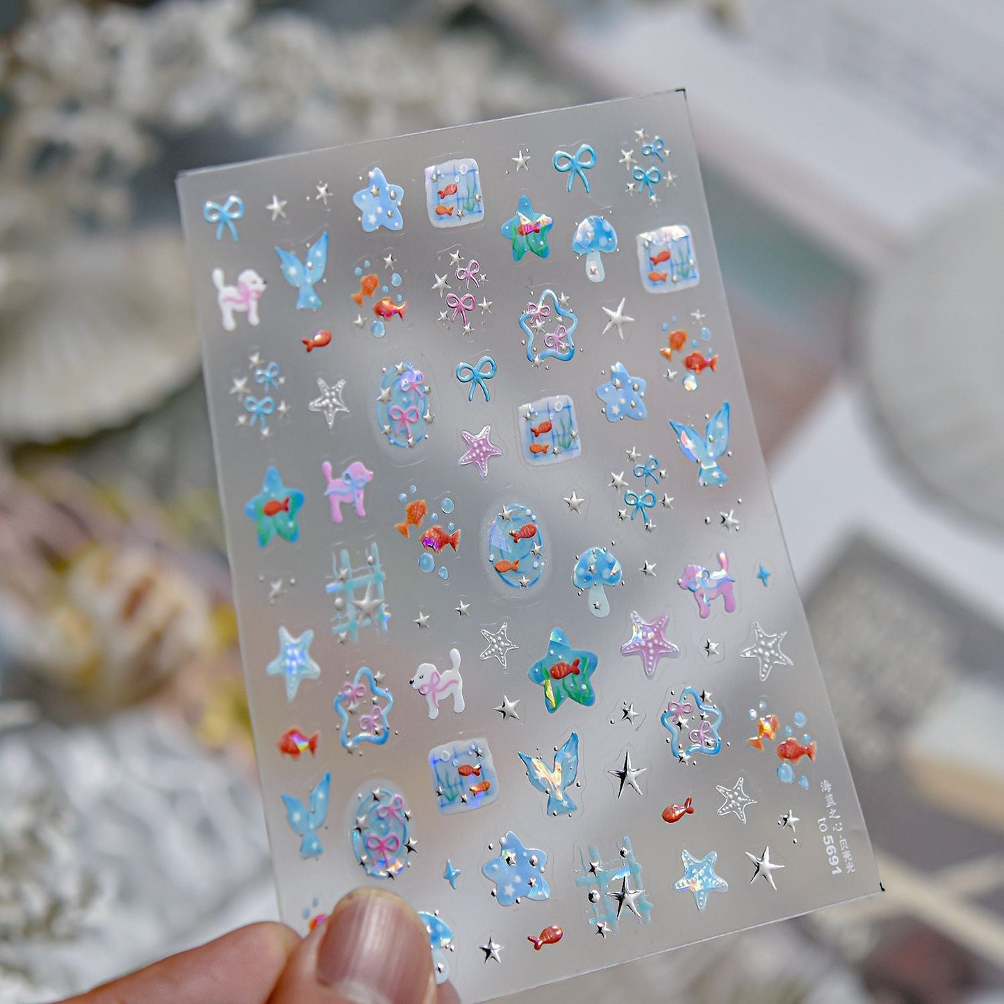 Hello Claws | Watercolour Ocean Fish Silver Nail Deco Sticker 