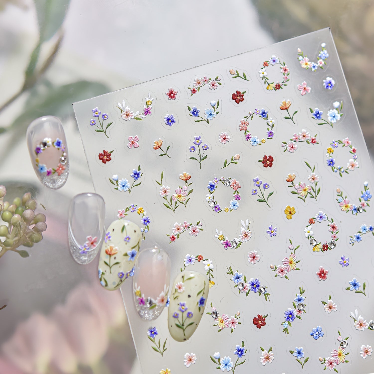 Hello Claws | Mini Flower Nail Deco Sticker 